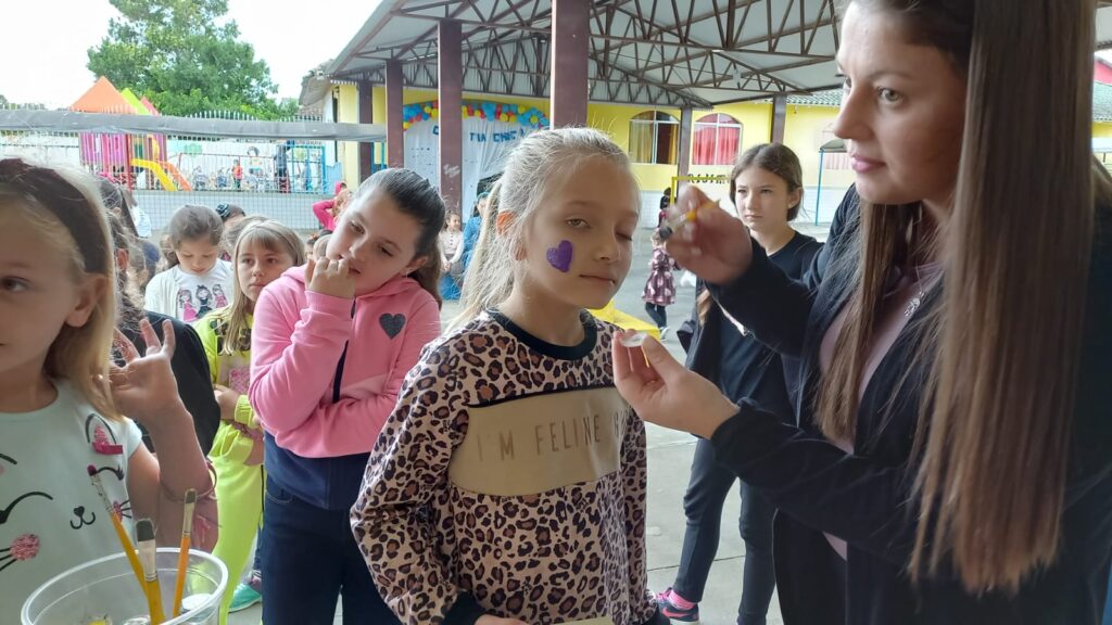 Sábado é dia de Família na Escola, na Escola Municipal Tia Chiquinha. -  Município de Major Vieira - SC